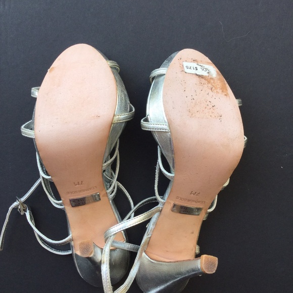 Badgley Mischka FIERCE Strappy Silver platform sandals heels SZ 7M Retail-$175 - Picture 11 of 12
